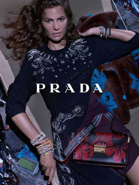 prada ropa mujer.